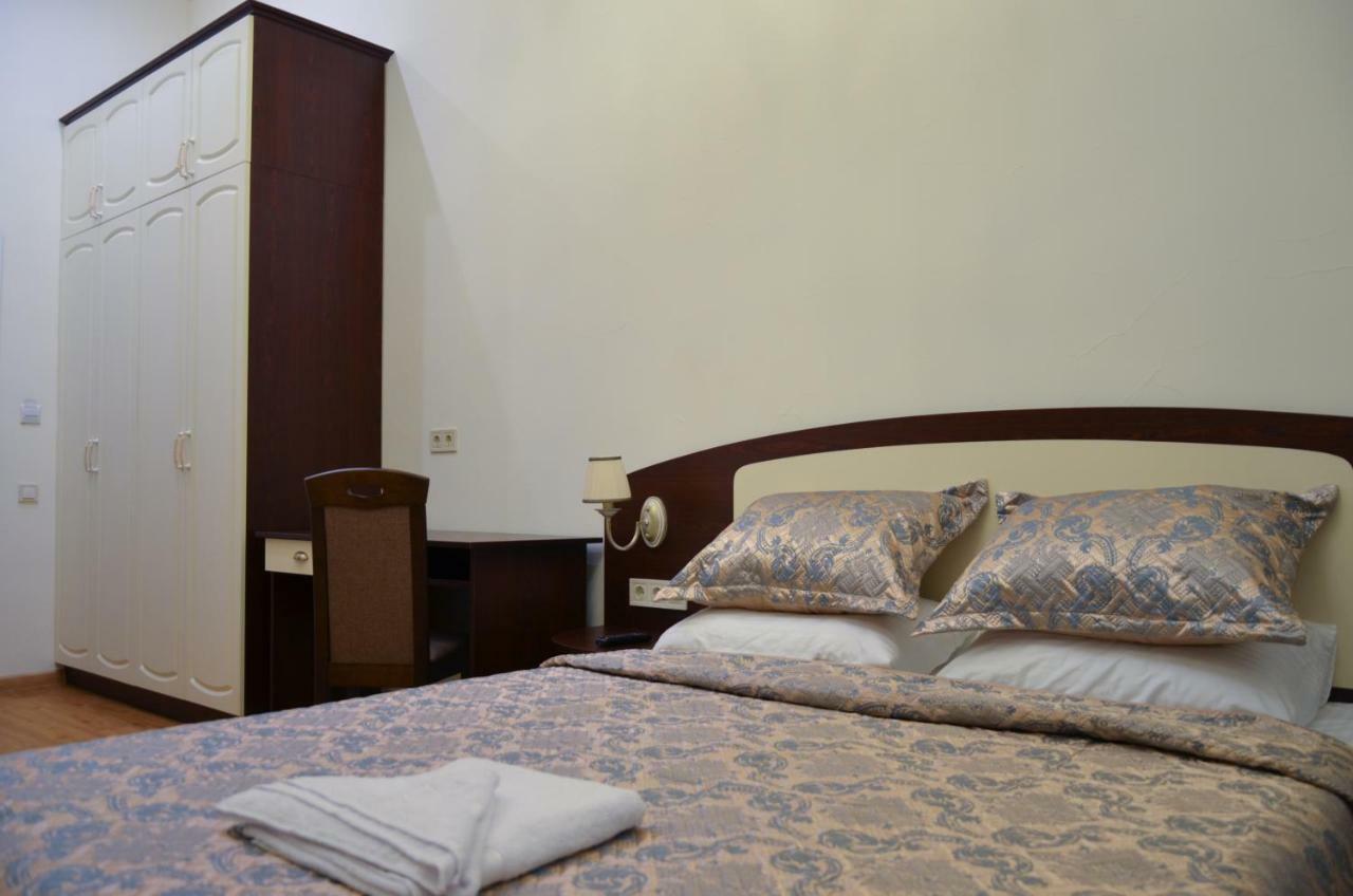 Apartment Nr. 8 Odessa Dış mekan fotoğraf
