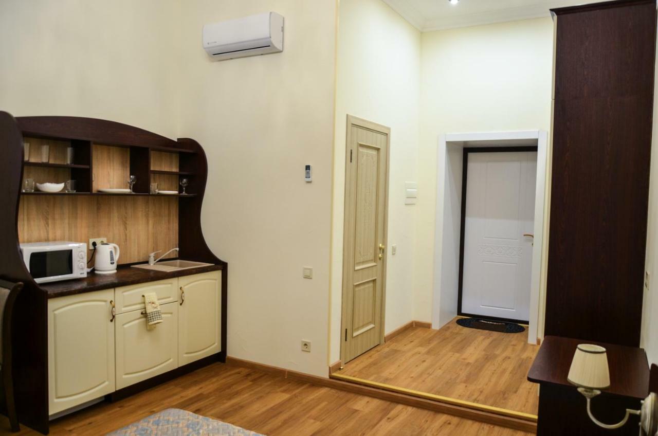 Apartment Nr. 8 Odessa Dış mekan fotoğraf