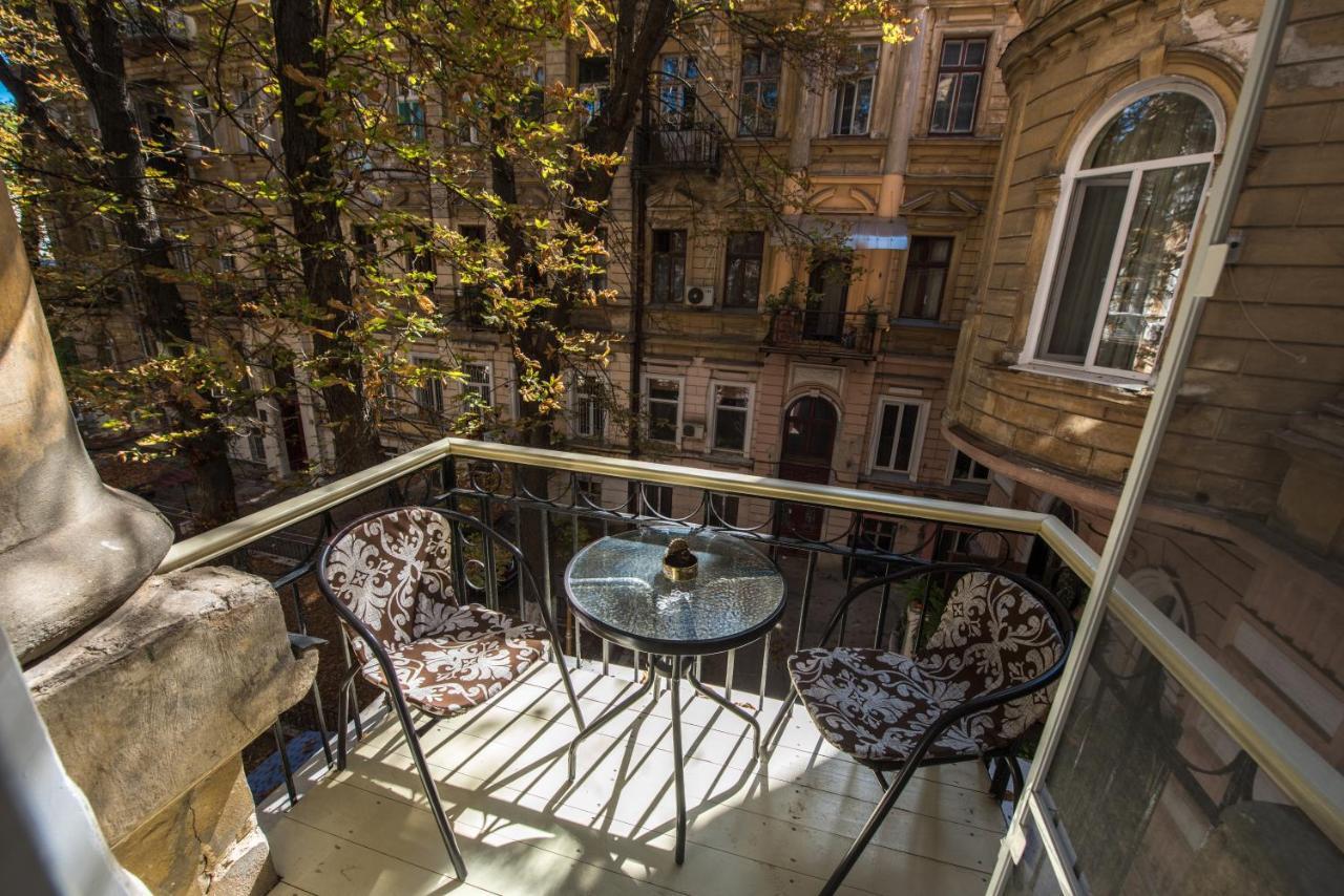 Apartment Nr. 8 Odessa Dış mekan fotoğraf